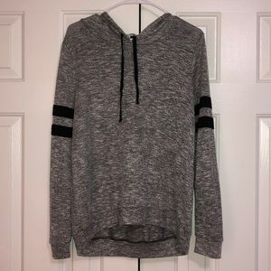 Charlotte Russe Pullover